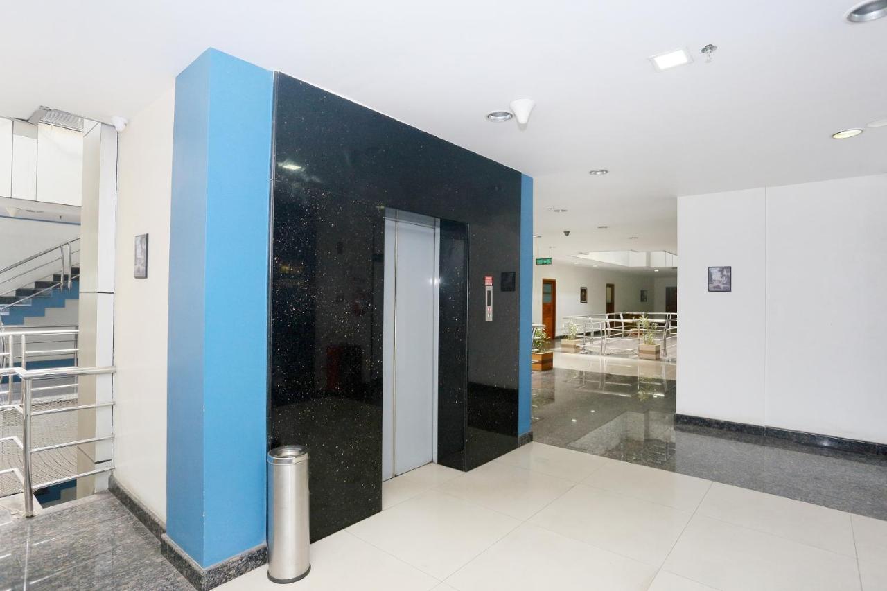 Capital O 45944 Club 7 Hotel Tiruvalla Ngoại thất bức ảnh